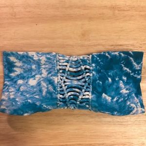 Marble blue Mikoh Swim Top! 💙